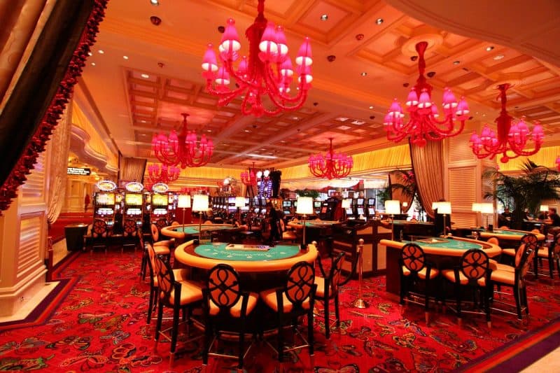 Canlı Casino Oyunlarında Stratejik Yaklaşımlar